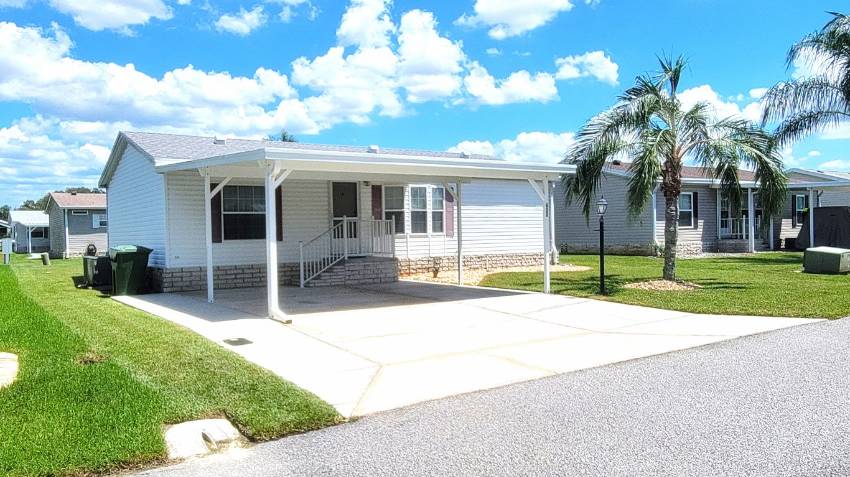 Winter Haven, FL Mobile Home for Sale located at 620 Yellow Cypress Lane Cypress Creek Village